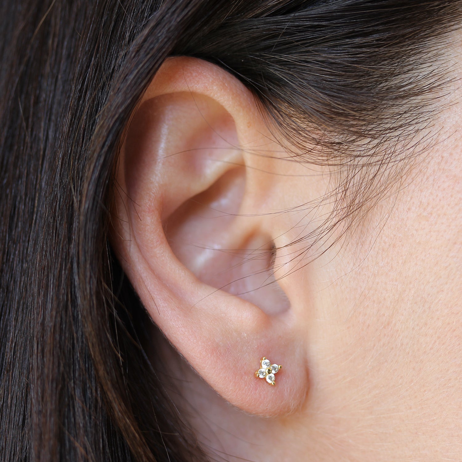 Echo Stud Earrings