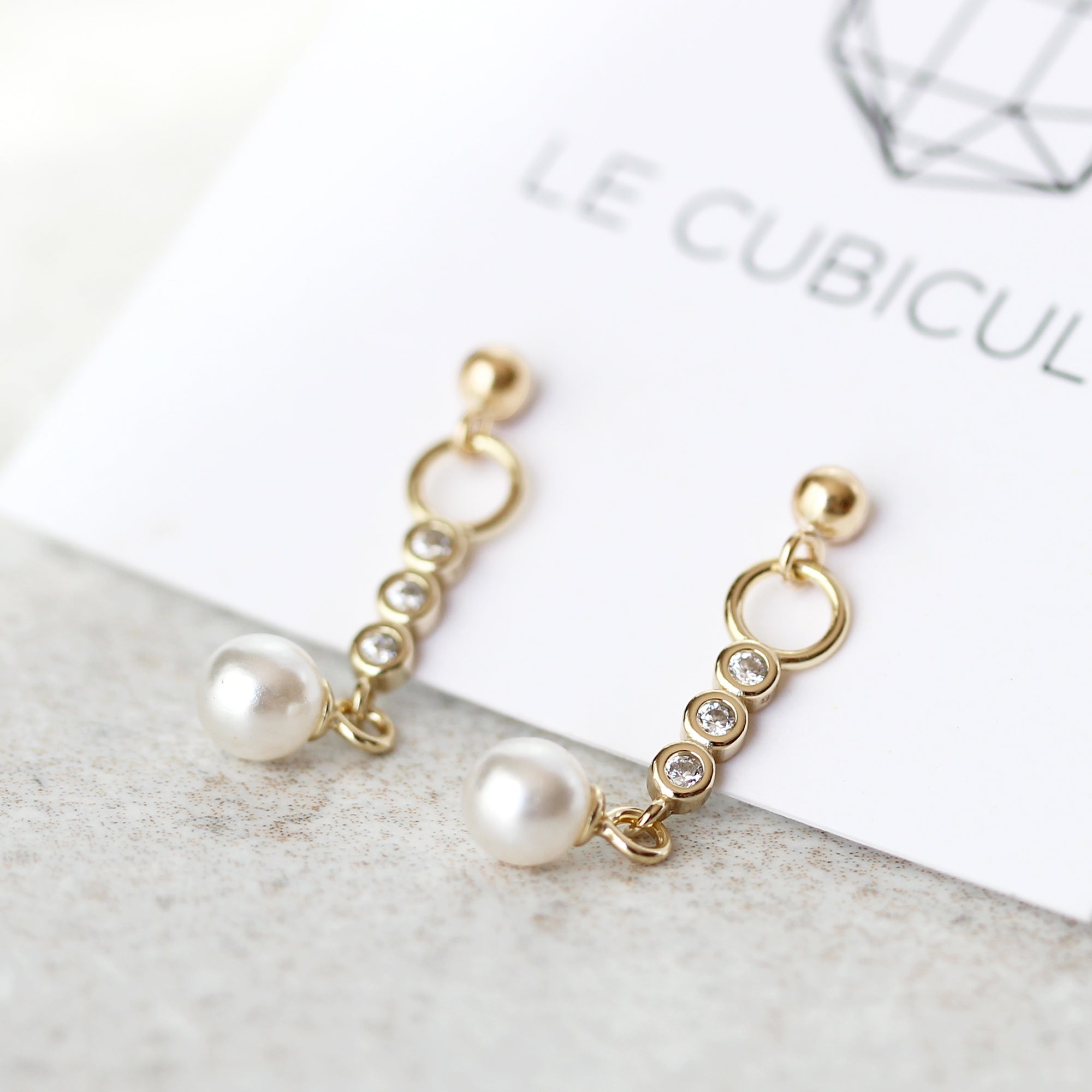 Ava earrings