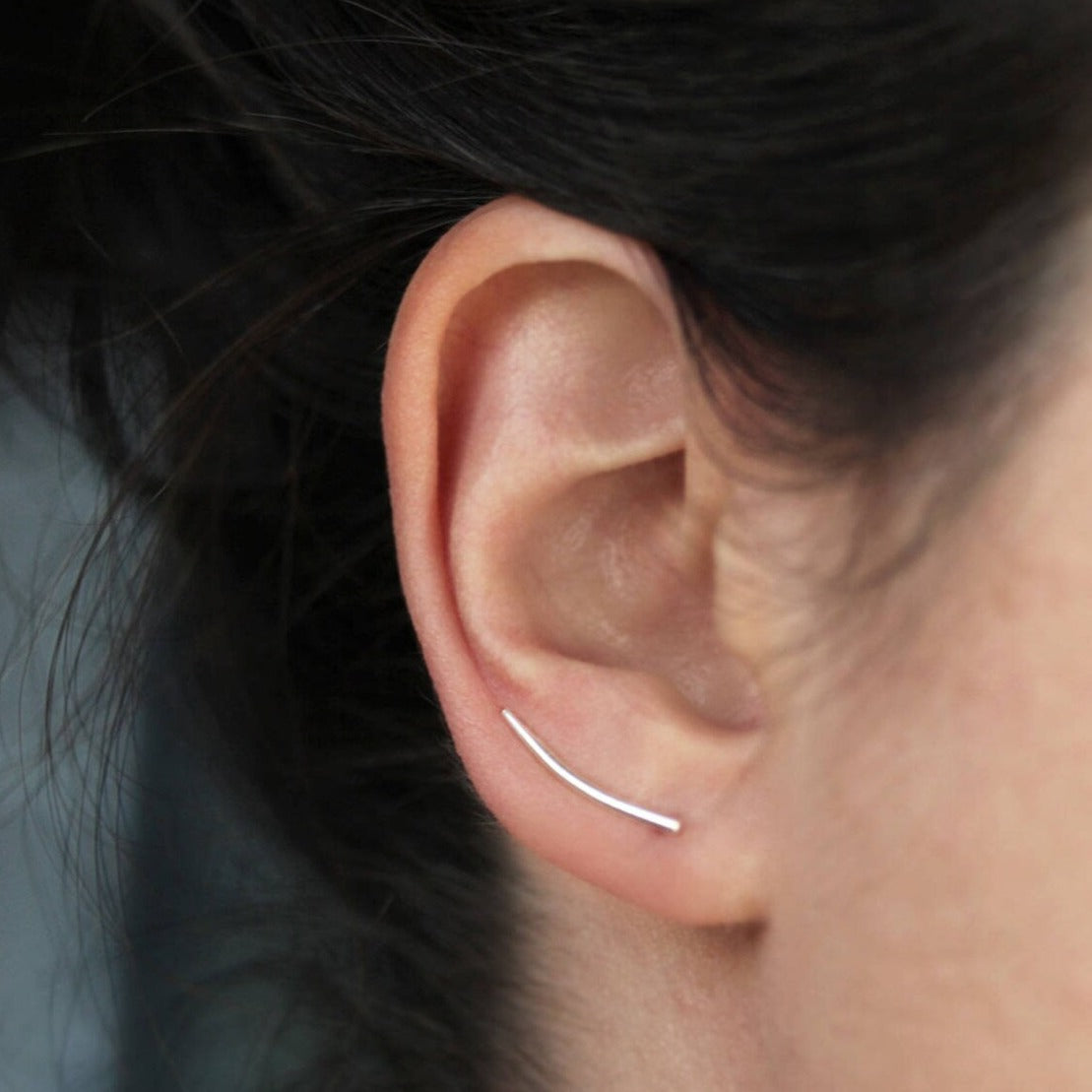 Simple ear barrette