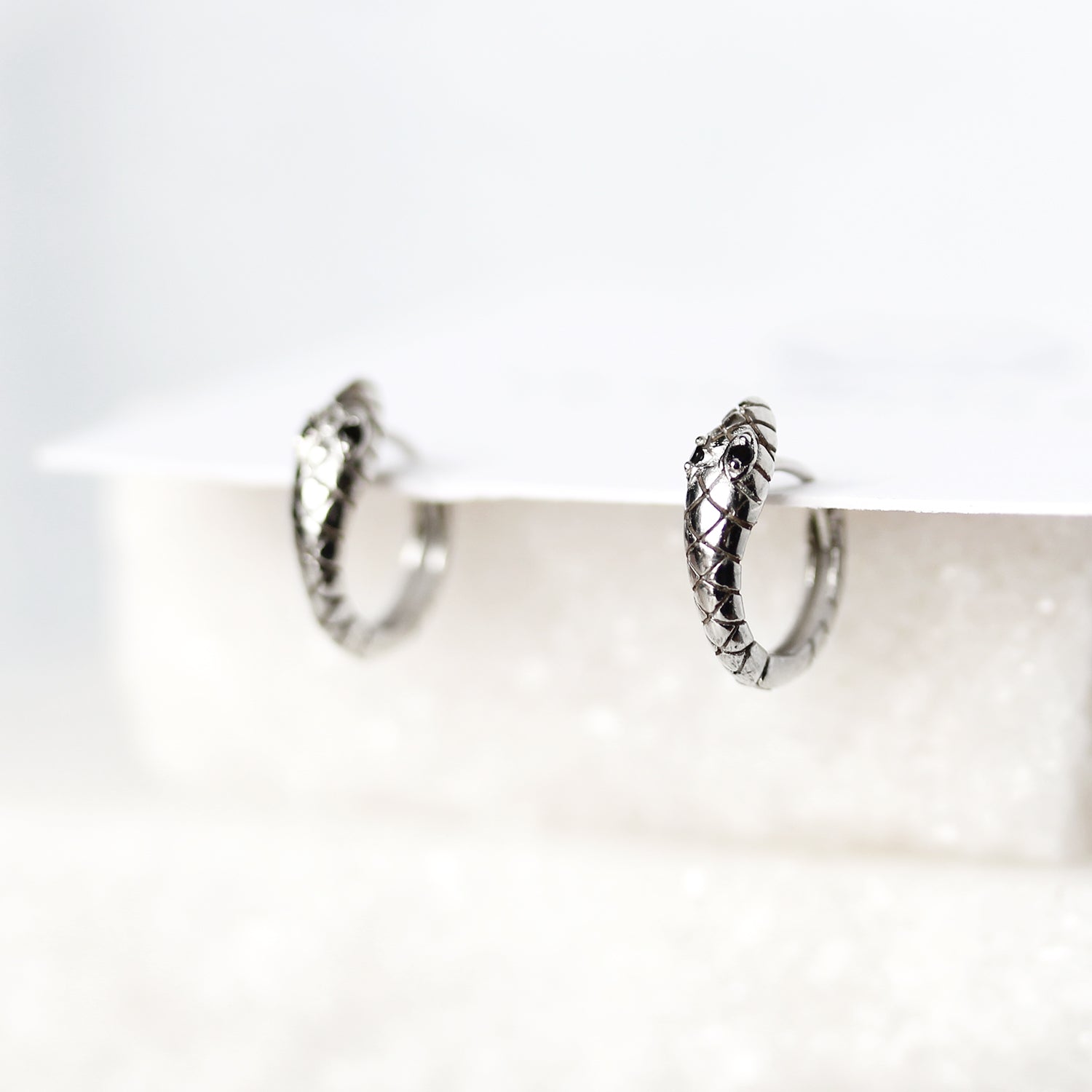 Les petits serpents - anneaux clicker en argent sterling