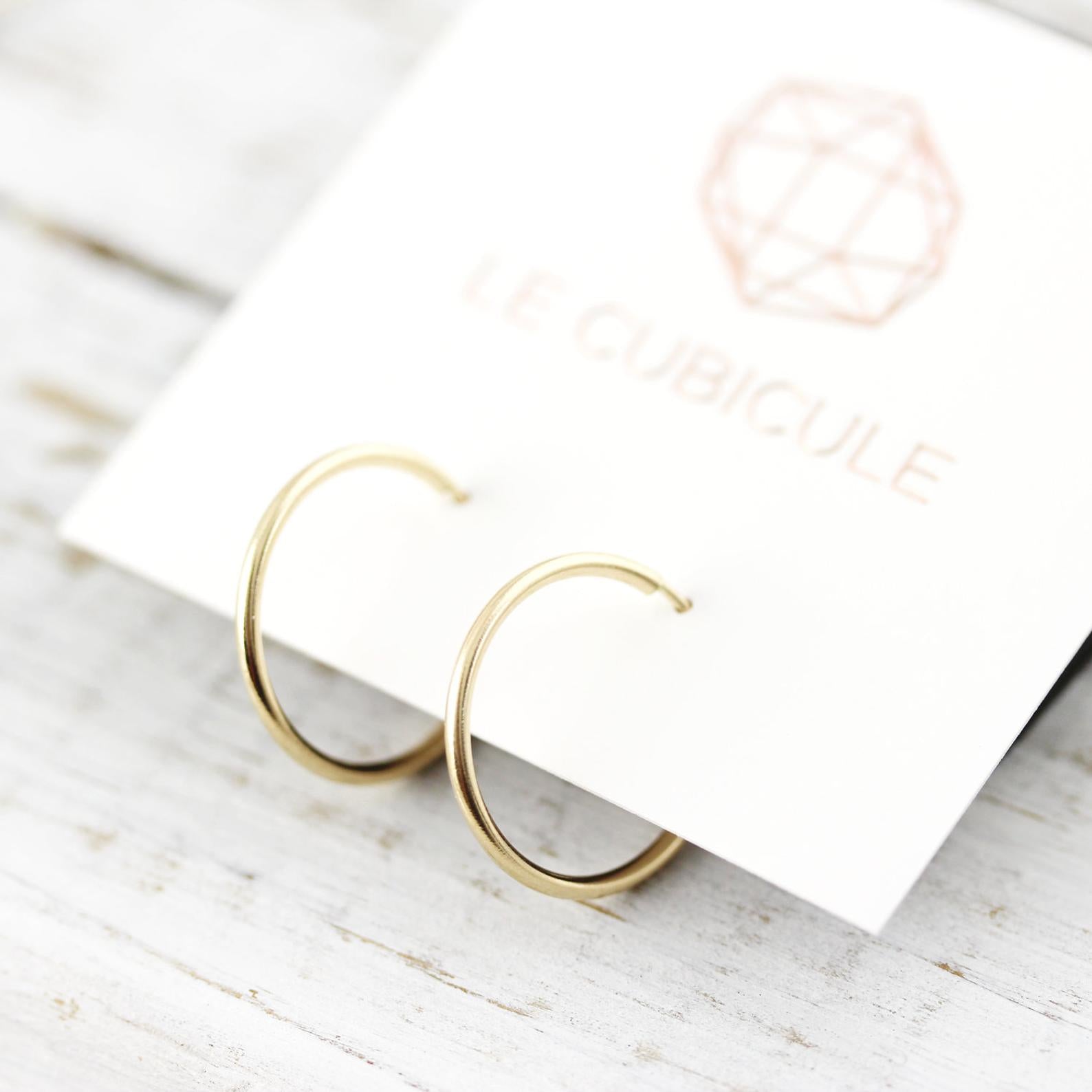 Classic simple rings