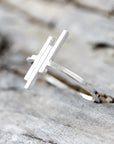 Three bar ring