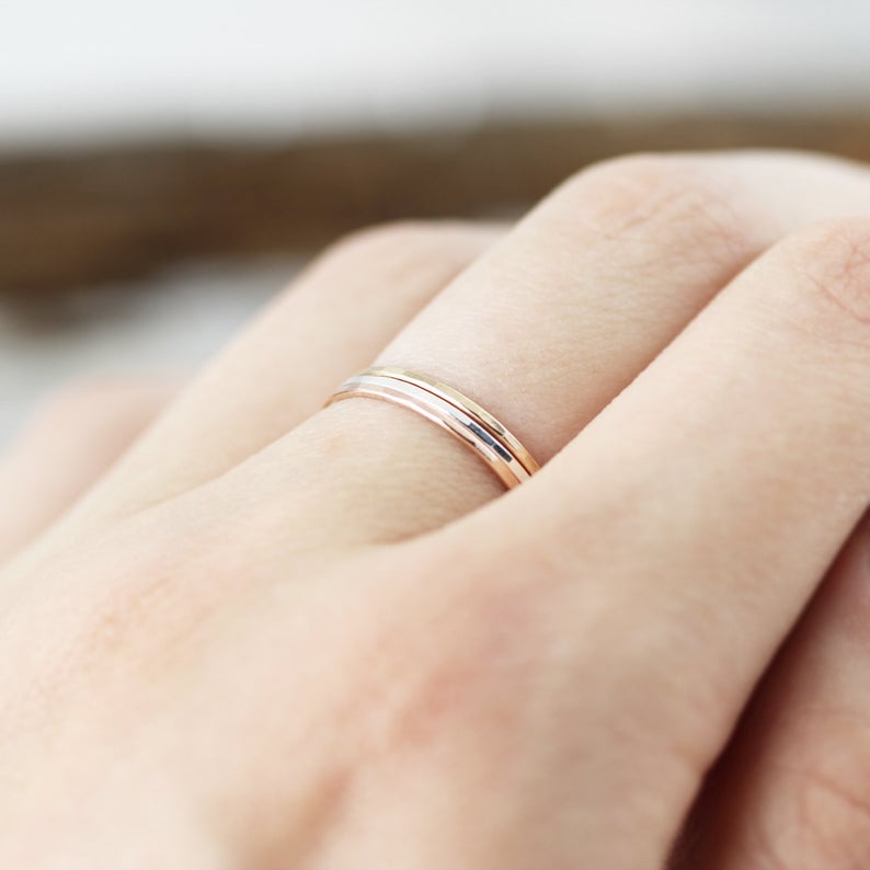 Bague extra fine Martelée 0.8mm