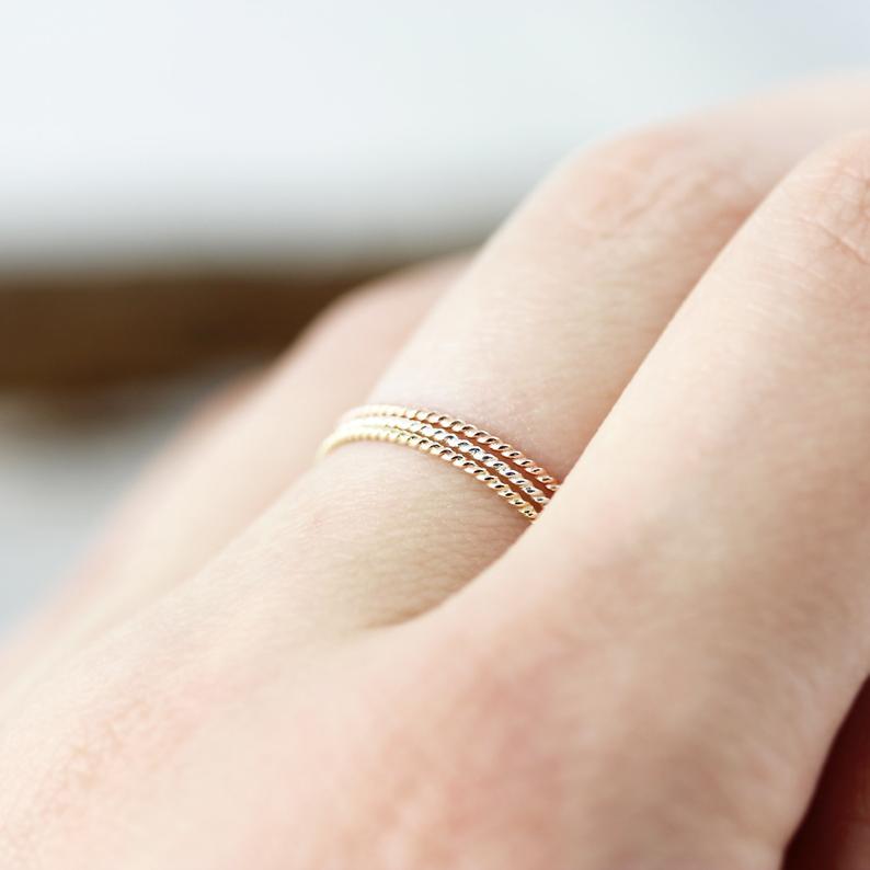 Extra thin twisted ring 0.8mm