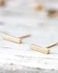 Short bar earrings