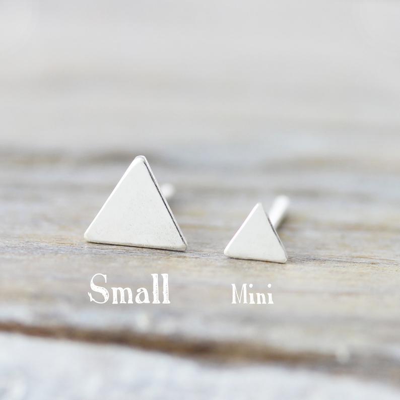 Boucles d'oreilles mini triangles