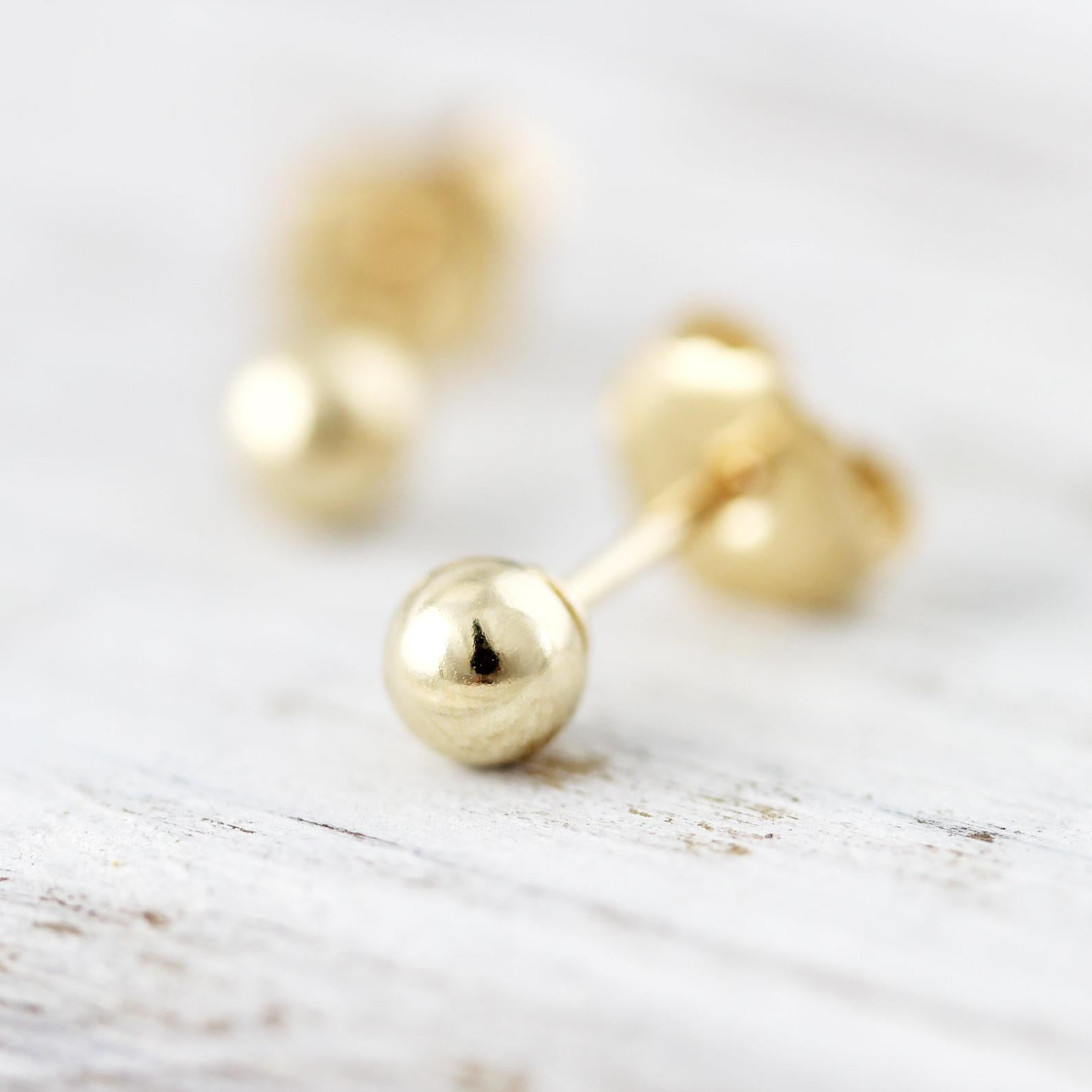 Boucles d'oreilles petits points