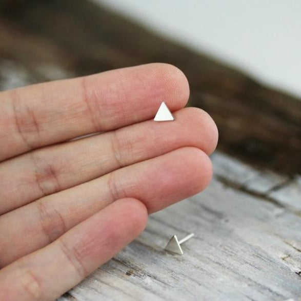 Boucles d'oreilles petits triangles