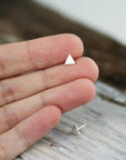 Boucles d'oreilles petits triangles