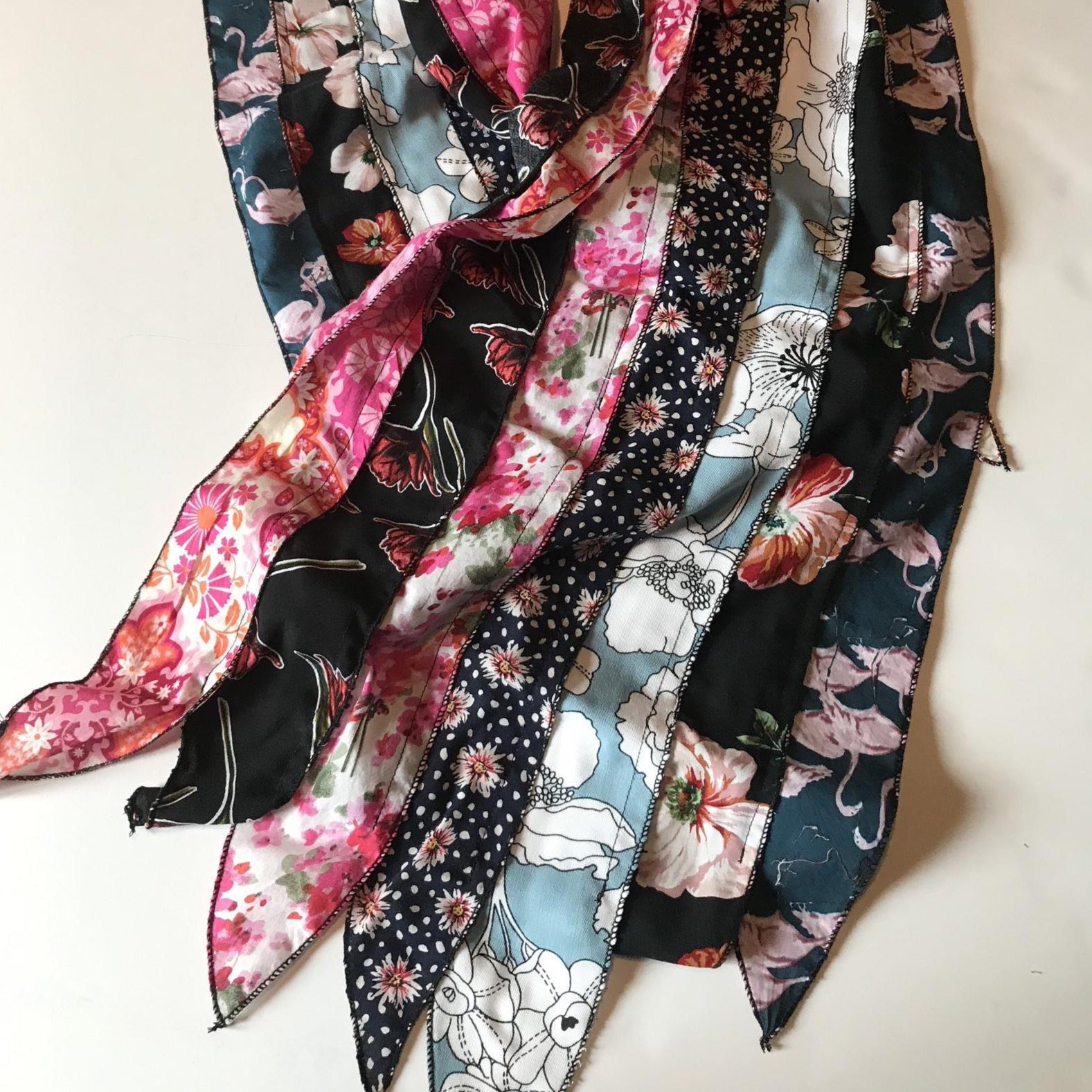 Foulard fleuri
