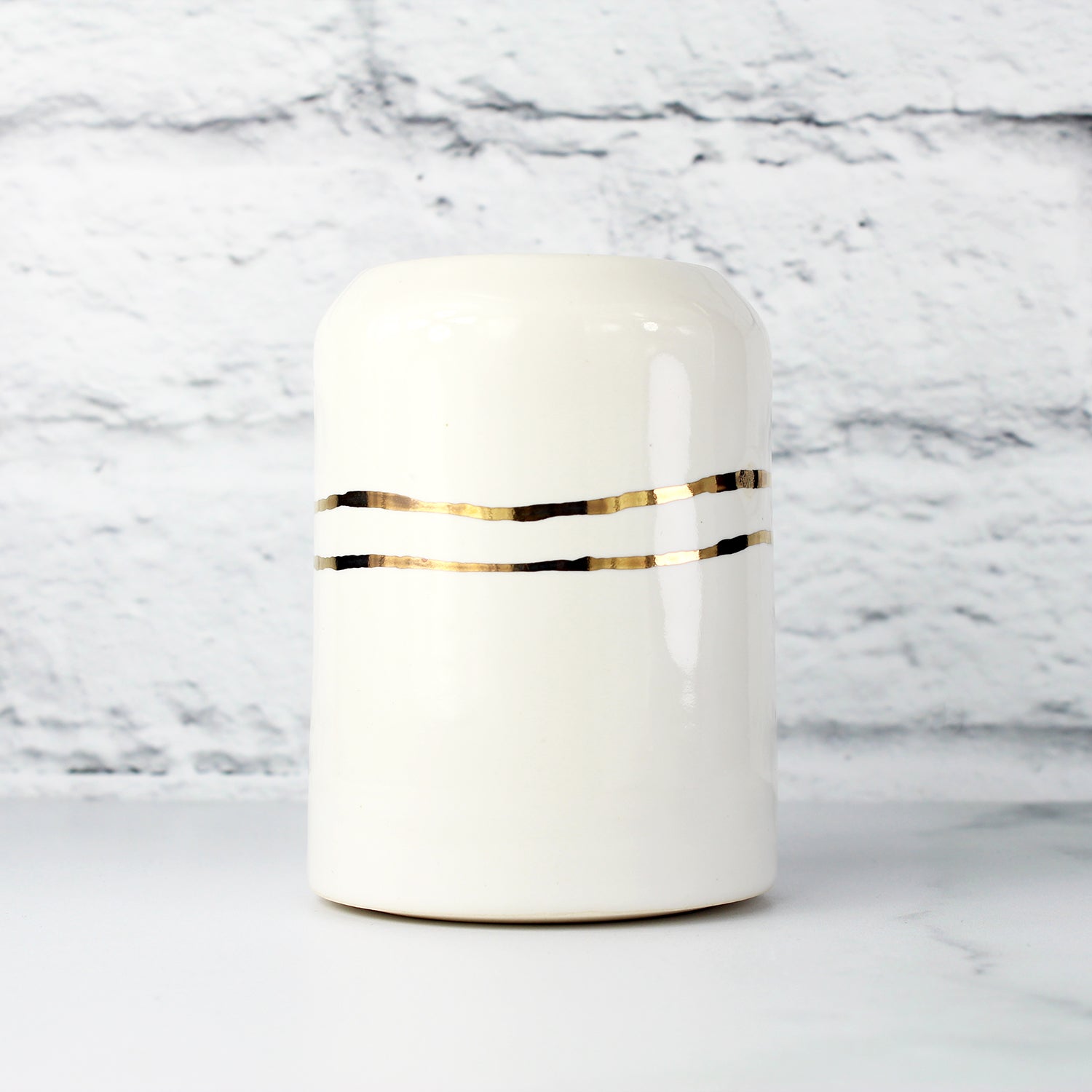 Ceramic vase