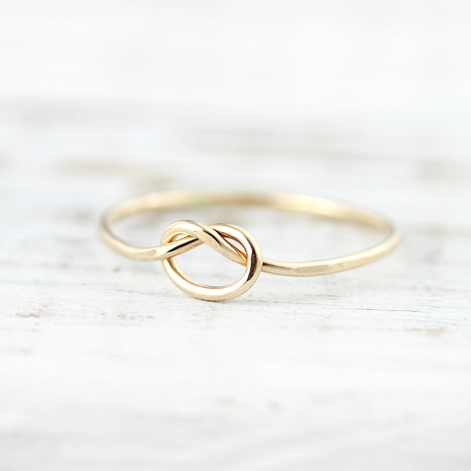 Extra thin knot ring