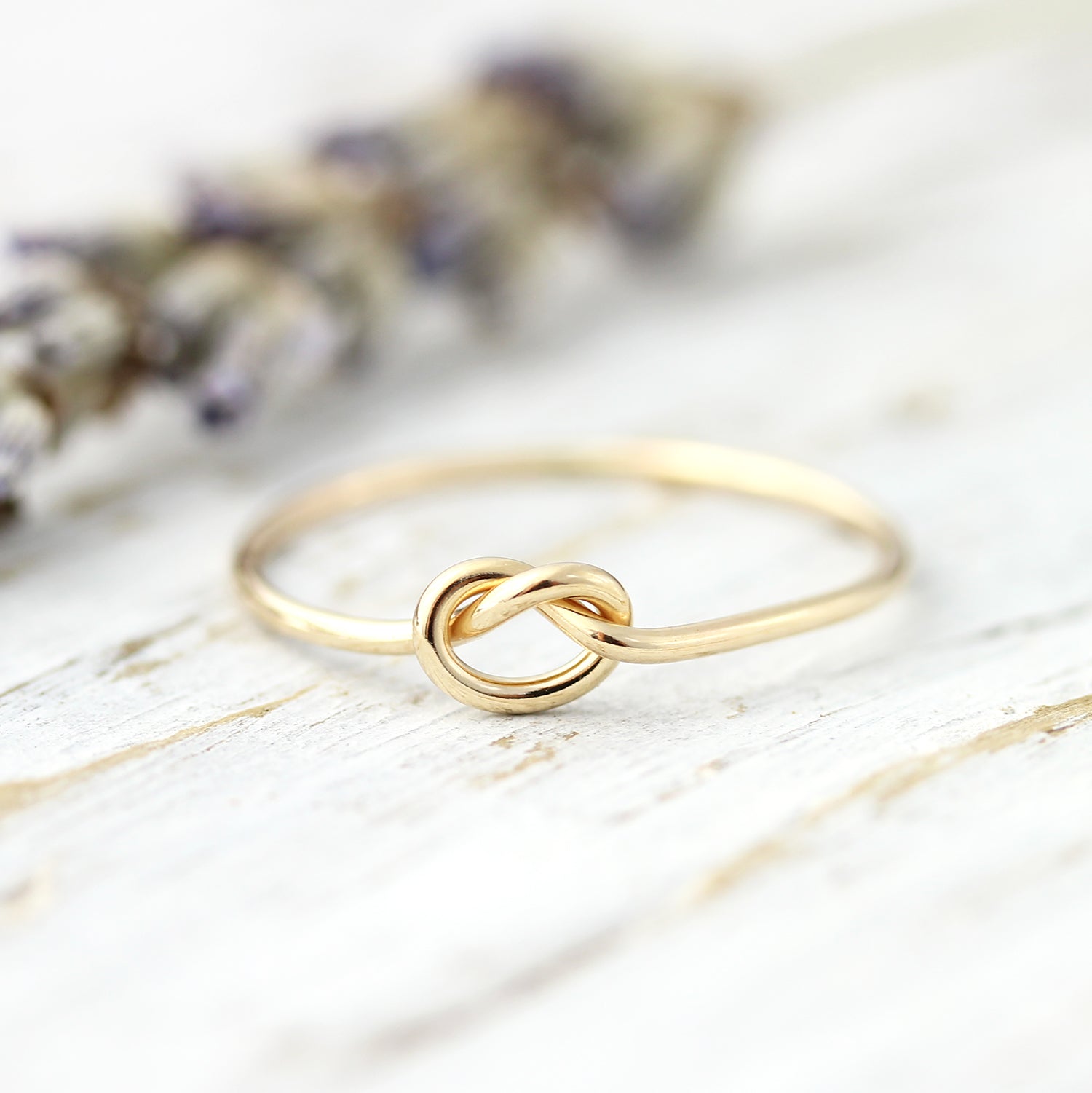 Thin Knot Ring
