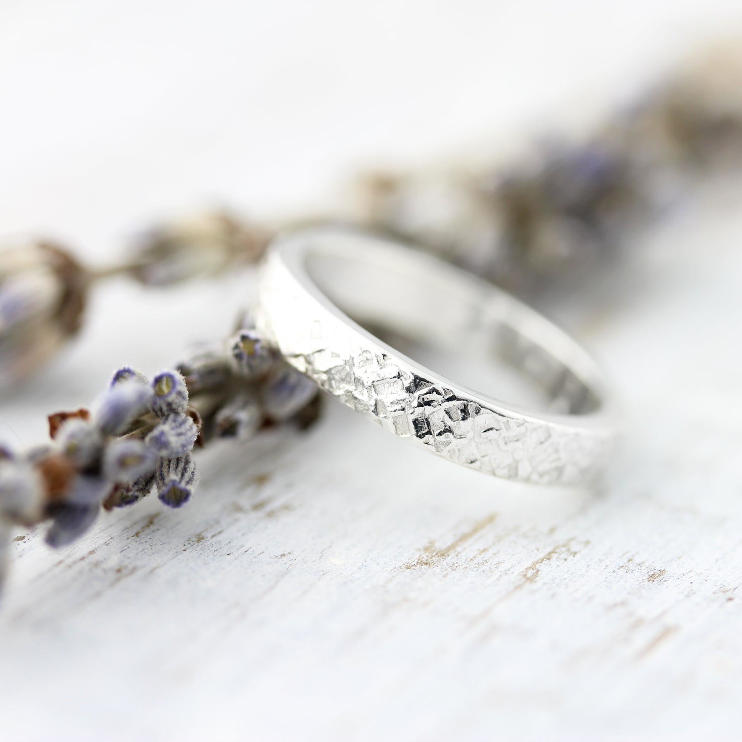 Chunky ring with printed pattern