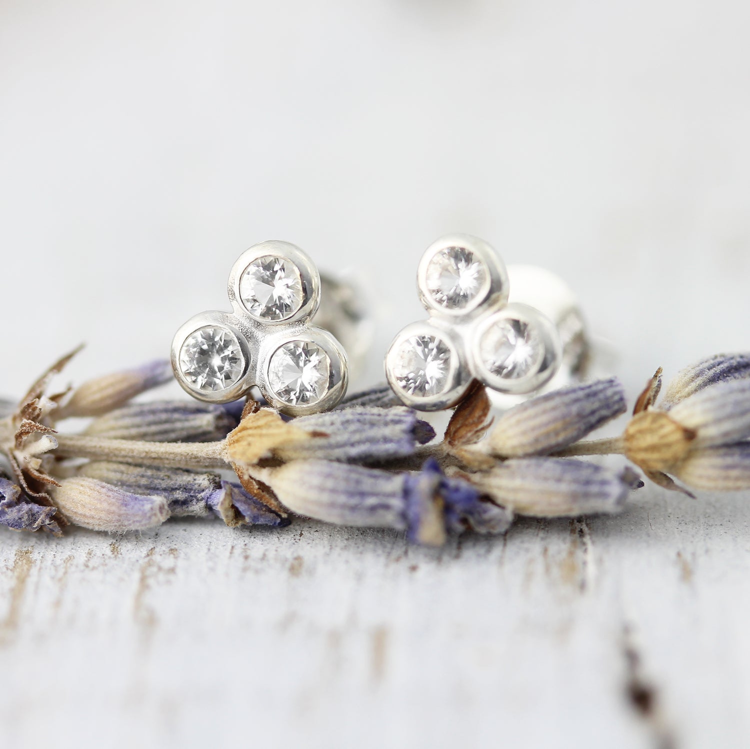 Boucles d'oreilles 3 pierres