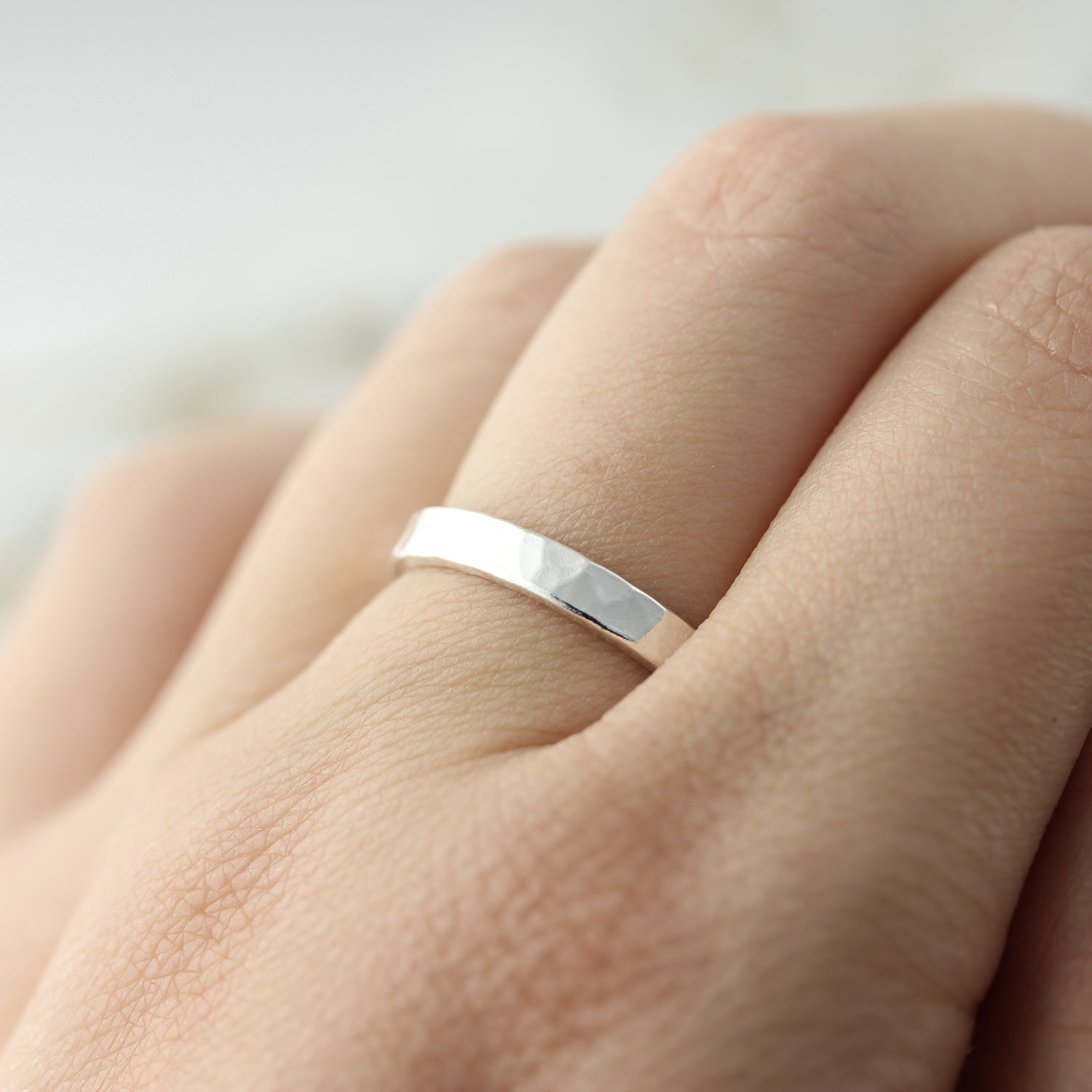 Bague chunky motif martelé