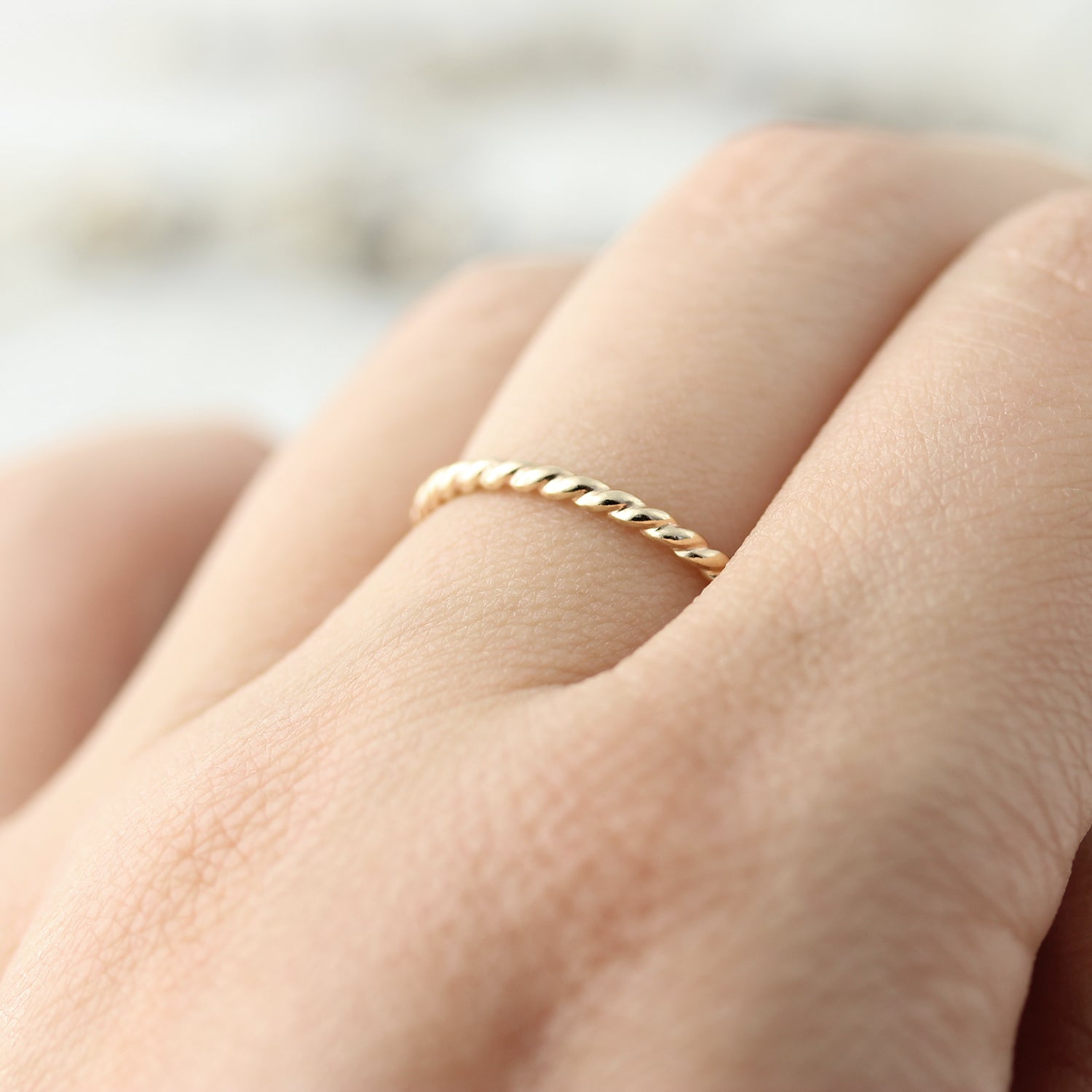 Wide twisted ring 1.6mm