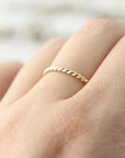 Wide twisted ring 1.6mm