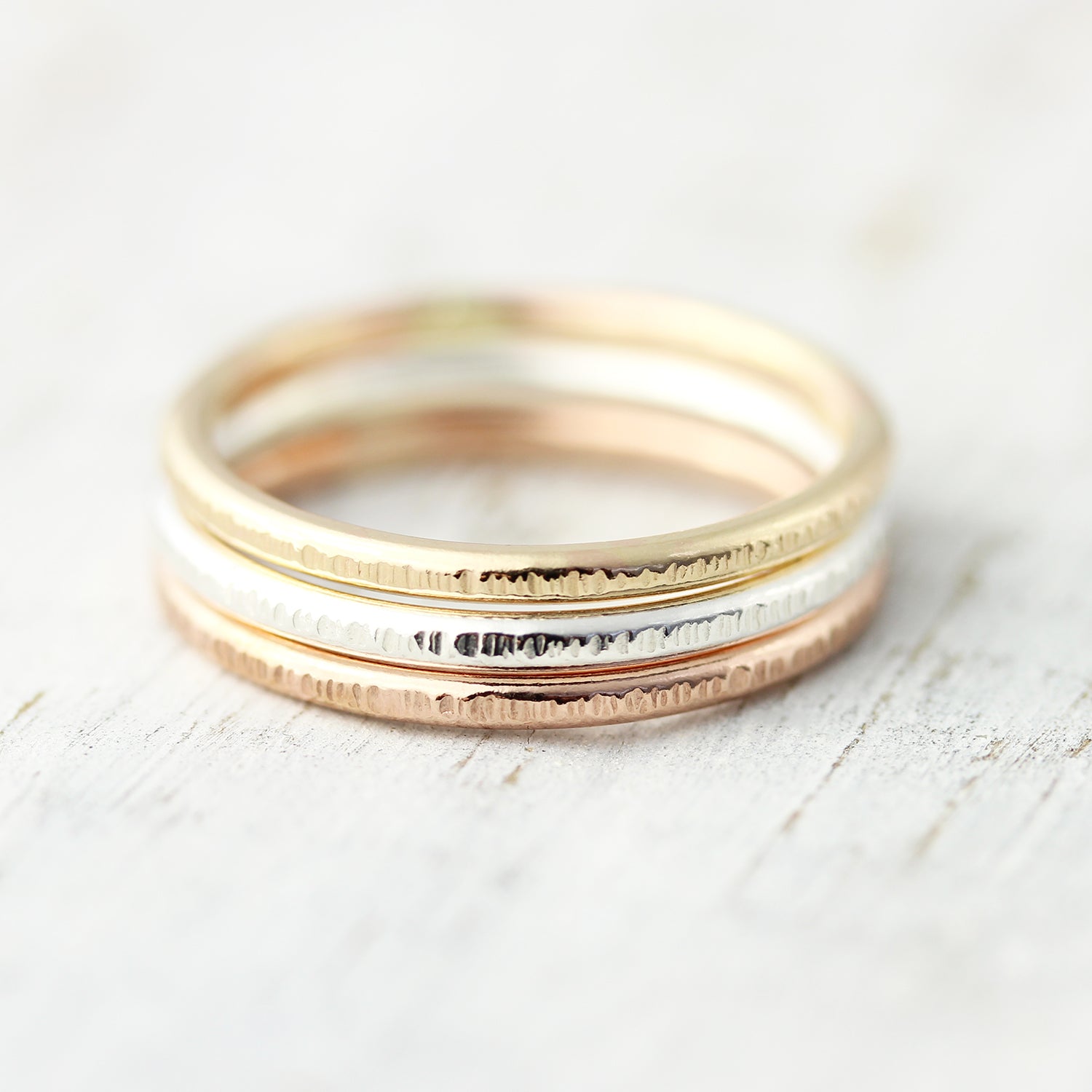 Bague large lignée, bords arrondis 1.6mm