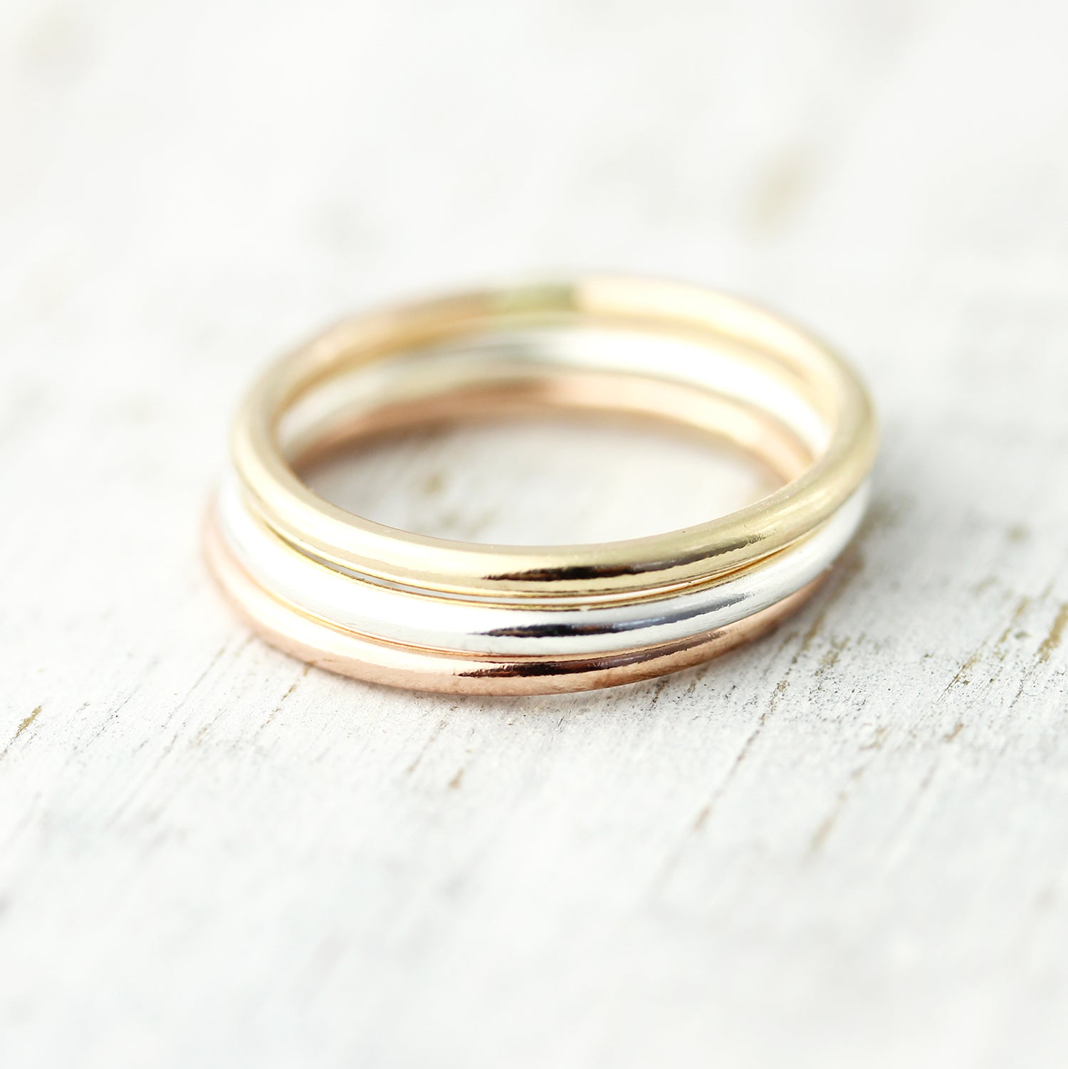 Wide smooth ring 1.6mm