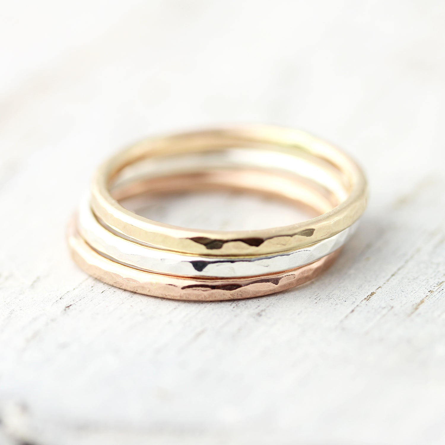 Wide hammered ring 1.6mm