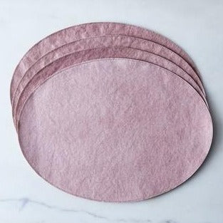 Oval placemat