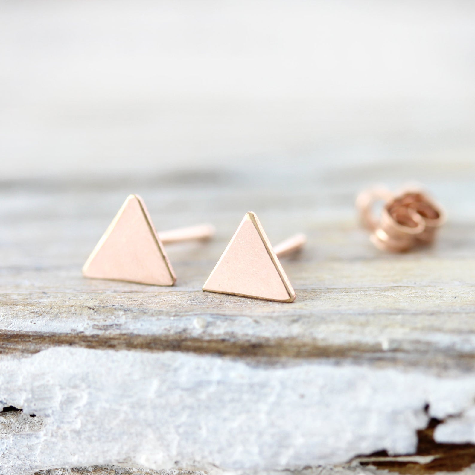 Boucles d'oreilles petits triangles