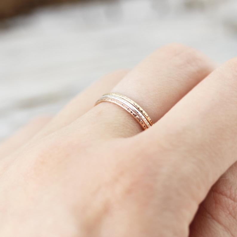 Bague fine Lignée bords arrondis 1mm