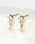 Clous d'oreilles Ananke