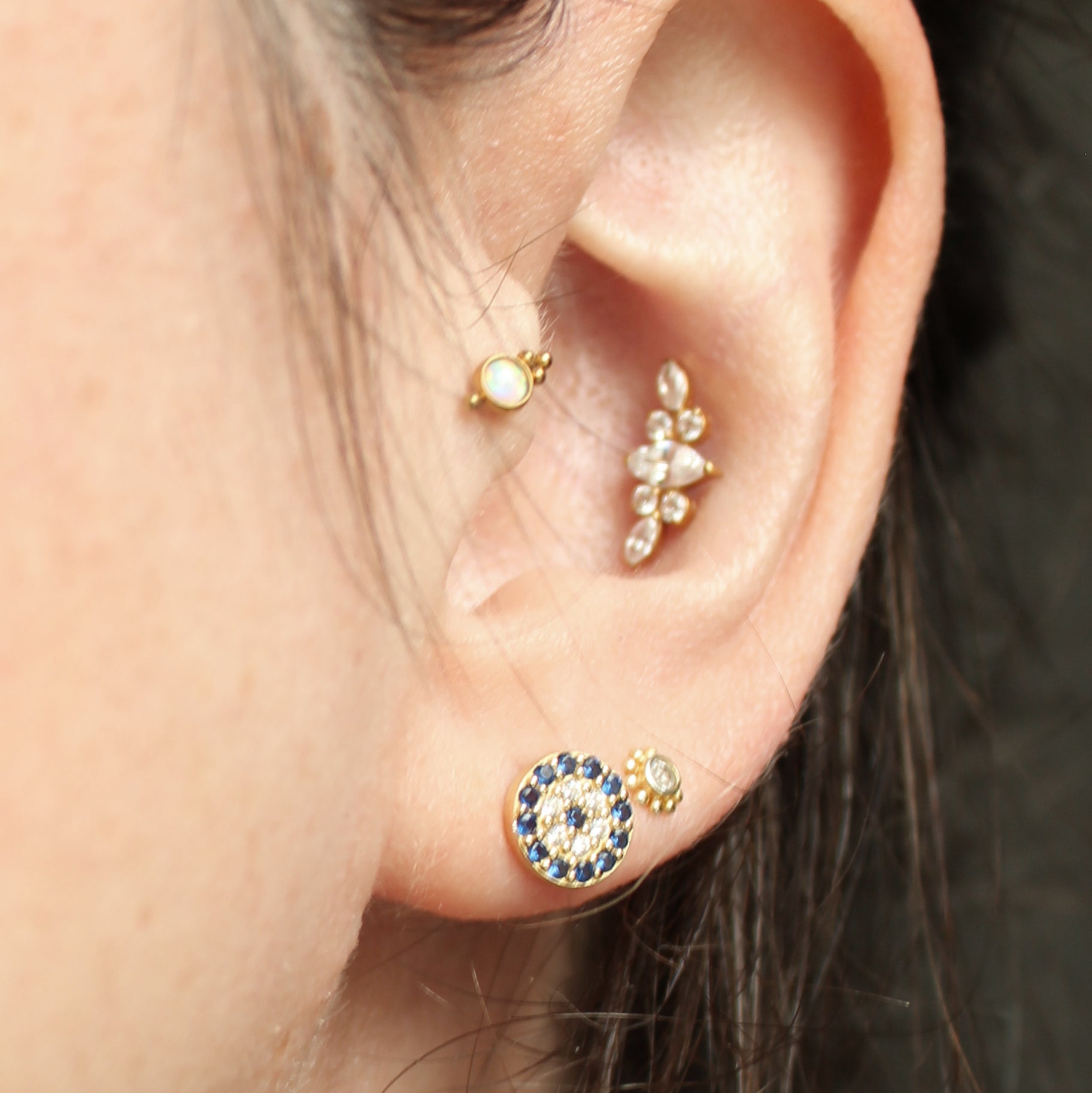 Clous d'oreilles Tisiphone