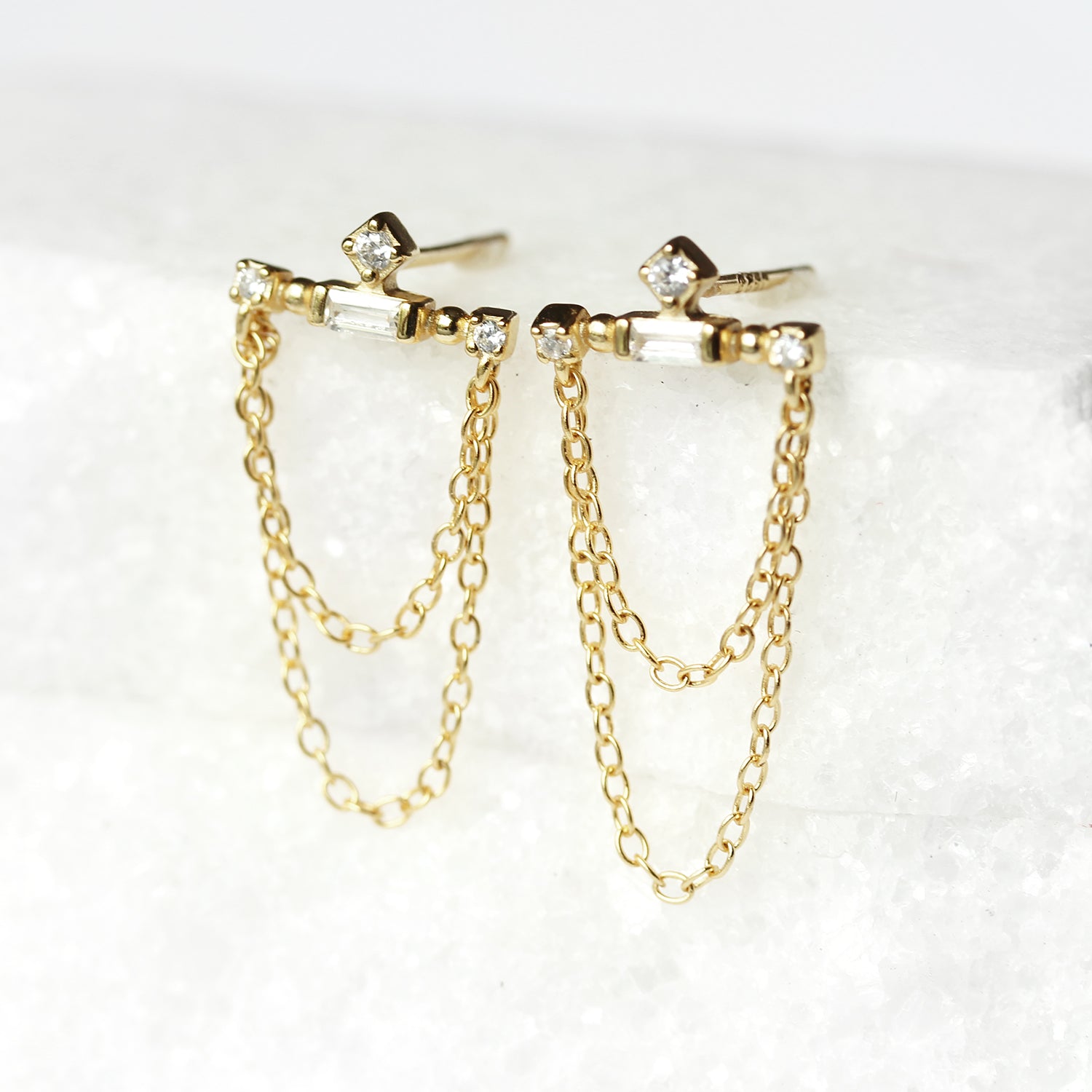 Clous d'oreilles Vesta